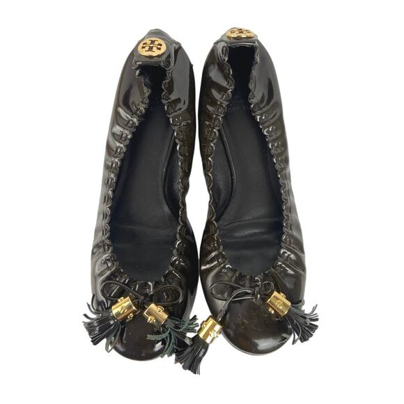 Tory Burch Reese Black Patent Tassels Slip On Casual Ballet Flat Shoes Size 8 - Picture 2 of 6